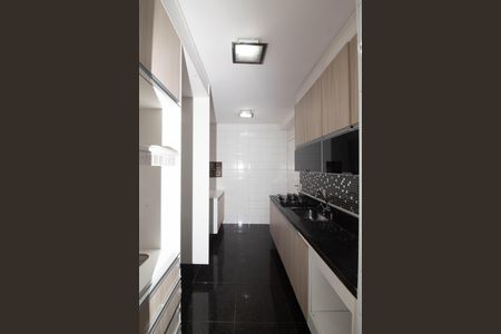 Apartamento para alugar com 87m², 2 quartos e 2 vagasCozinha - Armários