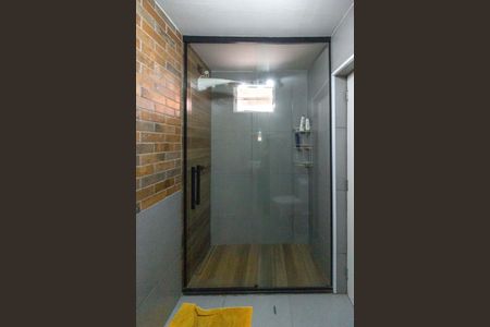 Casa à venda com 240m², 4 quartos e 3 vagasBanheiro - Casa 2