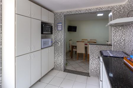 Casa à venda com 240m², 4 quartos e 3 vagasCozinha