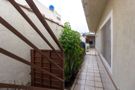 Casa à venda com 240m², 4 quartos e 3 vagascorredor