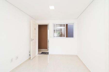 Sala de apartamento à venda com 2 quartos, 46m² em Vila Carmosina, São Paulo
