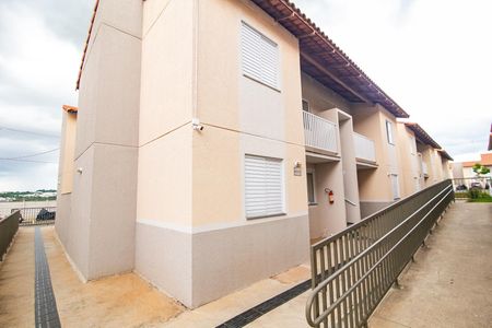 Fachada do bloco de apartamento para alugar com 2 quartos, 55m² em Jardim Residencial Dona Lucilla, Indaiatuba