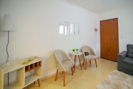 Sala de apartamento para alugar com 3 quartos, 55m² em Jardim Residencial Dona Lucilla, Indaiatuba