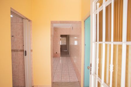 Casa para alugar com 90m², 3 quartos e 1 vagaCOREDOR