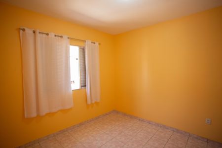 Casa para alugar com 90m², 3 quartos e 1 vagaQUARTO 2