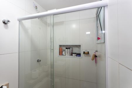 Apartamento à venda com 65m², 2 quartos e 1 vaga Apartamento à venda com 65m², 2 quartos e 1 vagaBanheiro