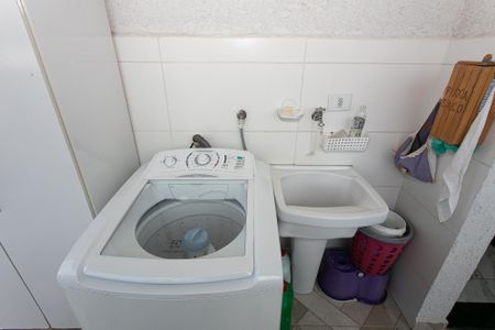 Apartamento à venda com 65m², 2 quartos e 1 vaga Apartamento à venda com 65m², 2 quartos e 1 vagaÁrea de Serviço