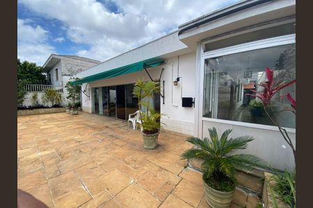 Casa à venda com 350m², 2 quartos e 8 vagasFoto 11