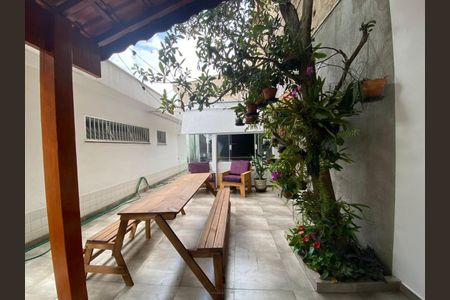 Casa à venda com 350m², 2 quartos e 8 vagasFoto 16