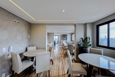 Apartamento à venda com 42m², 2 quartos e 1 vaga Apartamento à venda com 42m², 2 quartos e 1 vagaÁrea comum - Salão de festas