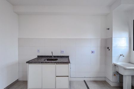 Apartamento à venda com 42m², 2 quartos e 1 vaga Apartamento à venda com 42m², 2 quartos e 1 vagaCozinha e Área de Serviço