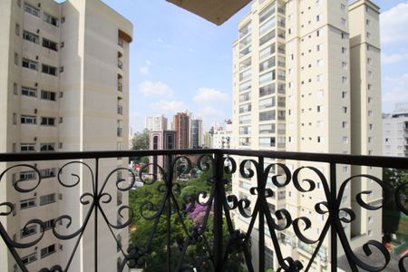 Varanda Suíte  de apartamento para alugar com 3 quartos, 110m² em Vila Suzana, São Paulo