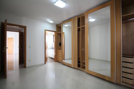 Apartamento para alugar com 110m², 3 quartos e 2 vagasSuíte 