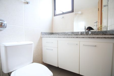 Apartamento para alugar com 110m², 3 quartos e 2 vagasBanheiro 2