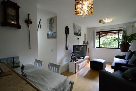 Apartamento à venda com 75m², 3 quartos e 1 vaga Apartamento à venda com 75m², 3 quartos e 1 vagaSala