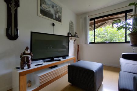 Apartamento à venda com 75m², 3 quartos e 1 vaga Apartamento à venda com 75m², 3 quartos e 1 vagaSala