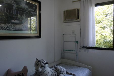 Quarto 1 de apartamento para alugar com 3 quartos, 75m² em Taquara, Rio de Janeiro