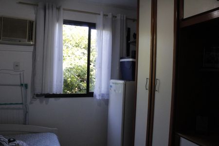 Quarto 1 de apartamento para alugar com 3 quartos, 75m² em Taquara, Rio de Janeiro