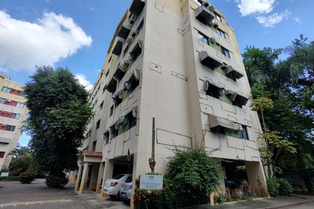 Apartamento à venda com 75m², 3 quartos e 1 vaga Apartamento à venda com 75m², 3 quartos e 1 vagaFachada do bloco