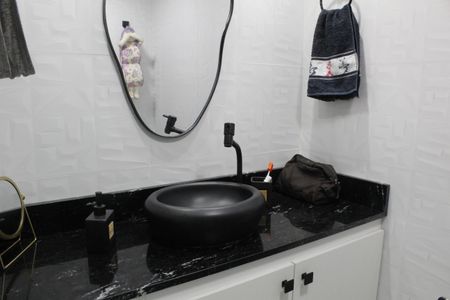 Apartamento à venda com 75m², 3 quartos e 1 vagaBanheiro Social