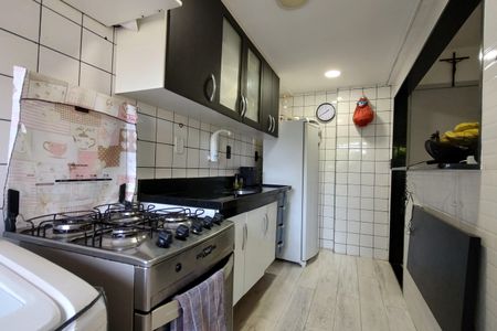 Apartamento à venda com 75m², 3 quartos e 1 vaga Apartamento à venda com 75m², 3 quartos e 1 vagaCozinha - Armários
