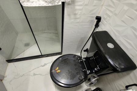 Apartamento à venda com 75m², 3 quartos e 1 vaga Apartamento à venda com 75m², 3 quartos e 1 vagaBanheiro da Suíte