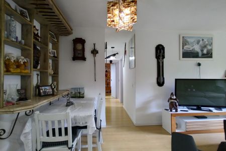 Apartamento à venda com 75m², 3 quartos e 1 vaga Apartamento à venda com 75m², 3 quartos e 1 vagaSala