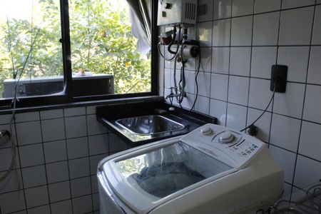 Apartamento à venda com 75m², 3 quartos e 1 vagaÁrea de Serviço