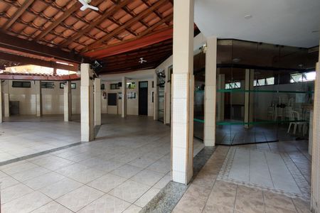 Apartamento à venda com 75m², 3 quartos e 1 vaga Apartamento à venda com 75m², 3 quartos e 1 vagaÁrea comum - Salão de festas