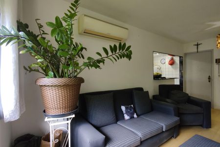 Apartamento à venda com 75m², 3 quartos e 1 vaga Apartamento à venda com 75m², 3 quartos e 1 vagaSala