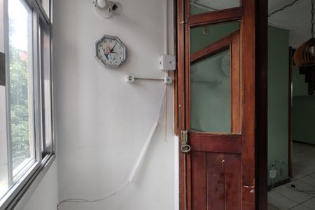 Apartamento para alugar com 77m², 3 quartos e 1 vaga Apartamento para alugar com 77m², 3 quartos e 1 vagaVaranda