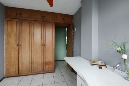 Apartamento para alugar com 77m², 3 quartos e 1 vaga Apartamento para alugar com 77m², 3 quartos e 1 vagaQuarto 3 - Armários