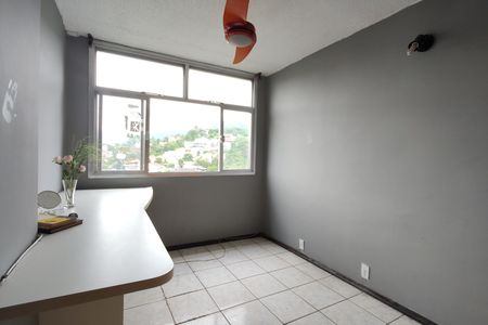 Apartamento para alugar com 77m², 3 quartos e 1 vaga Apartamento para alugar com 77m², 3 quartos e 1 vagaQuarto 3 - Armários