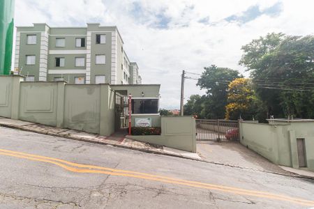 Apartamento para alugar com 48m², 2 quartos e 1 vaga Apartamento para alugar com 48m², 2 quartos e 1 vagaFachada