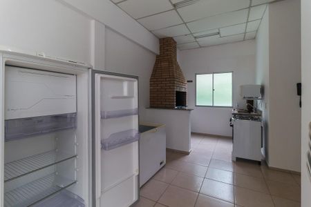 Apartamento para alugar com 48m², 2 quartos e 1 vaga Apartamento para alugar com 48m², 2 quartos e 1 vagaÁrea comum - Salão de festas
