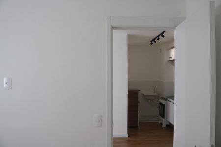 Quarto 1 de apartamento para alugar com 2 quartos, 37m² em Bom Retiro, São Paulo