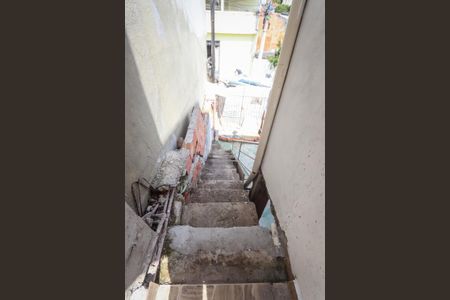 Casa para alugar com 55m², 1 quarto e sem vagaEscada