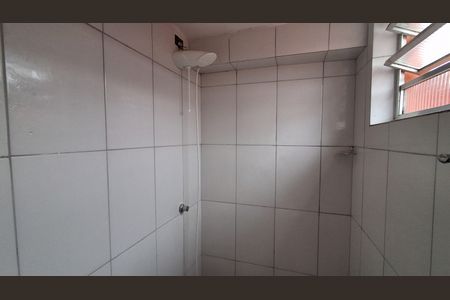 Banheiro Social  de casa para alugar com 1 quarto, 40m² em Santa Maria, São Caetano do Sul