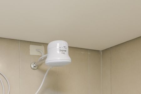 Banheiro do Studio de kitnet/studio para alugar com 1 quarto, 33m² em Parque Albina, Taboão da Serra