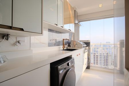 Apartamento à venda com 78m², 2 quartos e 2 vagasCozinha e Área de Serviço