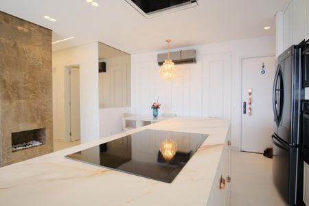 Apartamento à venda com 78m², 2 quartos e 2 vagasCozinha e Área de Serviço