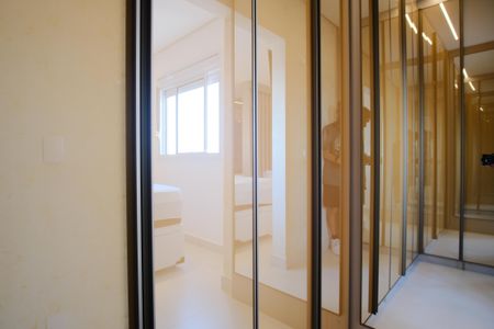 Apartamento à venda com 78m², 2 quartos e 2 vagasCloset da Suíte