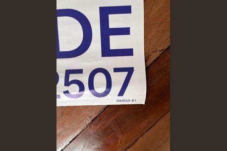 Casa à venda com 431m², 6 quartos e 4 vagasRMGS-81