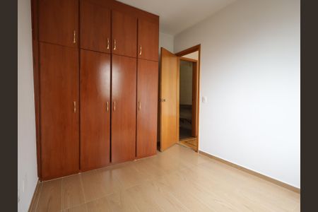 Apartamento à venda com 58m², 2 quartos e 1 vagaQuarto 2