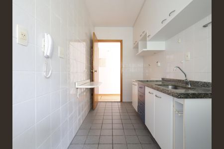 Apartamento à venda com 58m², 2 quartos e 1 vagaCozinha