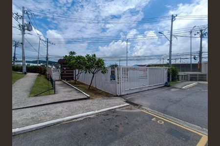 Apartamento para alugar com 43m², 2 quartos e 1 vaga Apartamento para alugar com 43m², 2 quartos e 1 vagaFachada e portaria