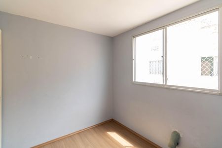 Quarto 1 de apartamento para alugar com 2 quartos, 43m² em Cosmos, Rio de Janeiro