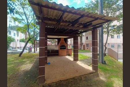 Apartamento para alugar com 43m², 2 quartos e 1 vaga Apartamento para alugar com 43m², 2 quartos e 1 vagaÁrea comum - Churrasqueira