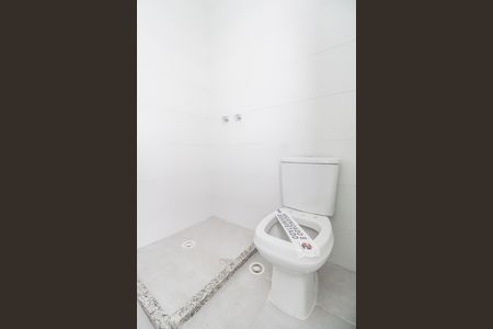 Apartamento à venda com 73m², 3 quartos e 2 vagas Apartamento à venda com 73m², 3 quartos e 2 vagasBanheiro 2