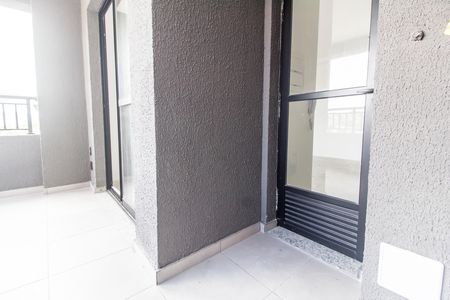 Apartamento à venda com 73m², 3 quartos e 2 vagas Apartamento à venda com 73m², 3 quartos e 2 vagasÁrea de Serviço